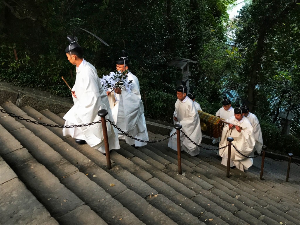 静岡浅間神社の昇祭の浅間神社から麓山神社への渡御